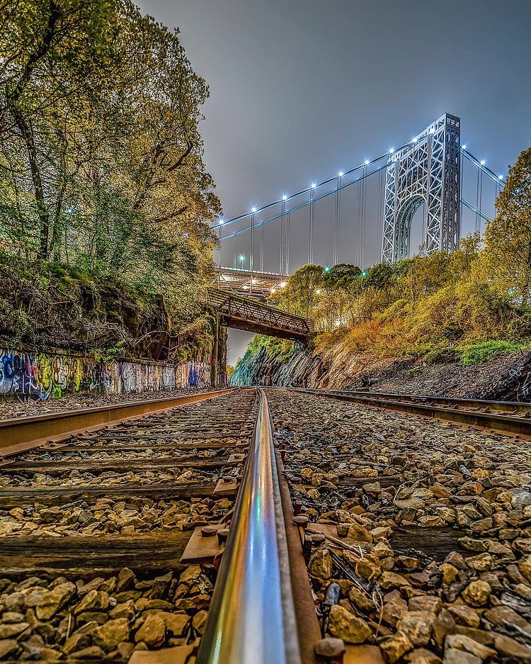 On Track.
===============================
🎞Shot info🎞 • Date: May 3rd, 2016
• Location: Washington Heights, NY
• Camera: @Nikonusa D5500
• Lens: Nikkor 10-24 mm f/ 3.5-4.5
• Focal Length: 11mm
• Shutter: 30 sec
• Aperture: f/11
• ISO: 100
• Shot: @mefototripods Roadtrip / Auto Mode
• Shot in RAW
• Edit: Lightroom / IG / Photomatix
===============================
Big thank you to the pages who have featured my pics recently🙏🏻👊🏻🙏🏻 Your support is greatly appreciated
@
===============================
Be sure to check out all my very talented friends I have tagged in the pic 💪🏼👍🏻💪🏼
=============================== #killianmoore #bestvacations #nycprimeshot #what_i_saw_in_nyc #moodygrams #agameoftones #topnewyorkphoto #worldbestshot #ig_global_life #illgrammers #ig_worldclub #thebestdestinations #global_hotshotz #thebest_capture #createcommune #beautifuldestinations #usaprimeshot #abc7ny #urbanandstreet #awesome_earthpix #meistershots #igpodium_mag #igpowerclub #ig_nycity #instagood#watchthisinstagood#8visual#photooftheday #newyork_instagram #createconnectexplore