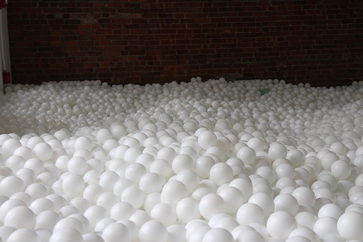 IMG_1581 | Pearl Fisher Jump In Ball Pit