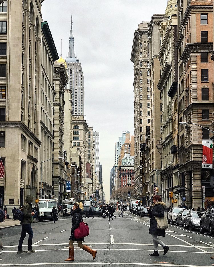 City Weather: Partly cloudy ⛅️. Currently 26°F | -3°C, high 32°F | 0°C.