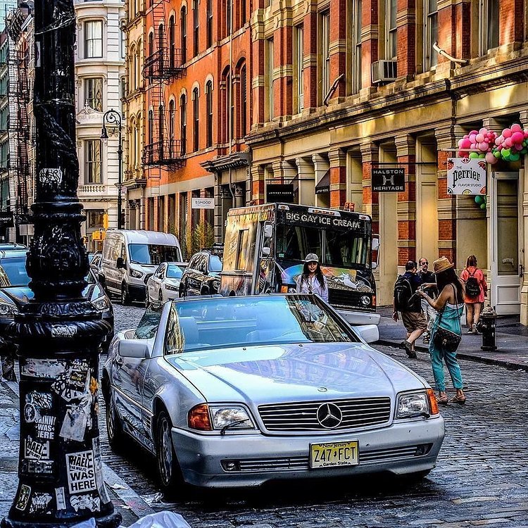 New York, New York. Photo via @nyc_russ #viewingnyc #newyorkcity #newyork