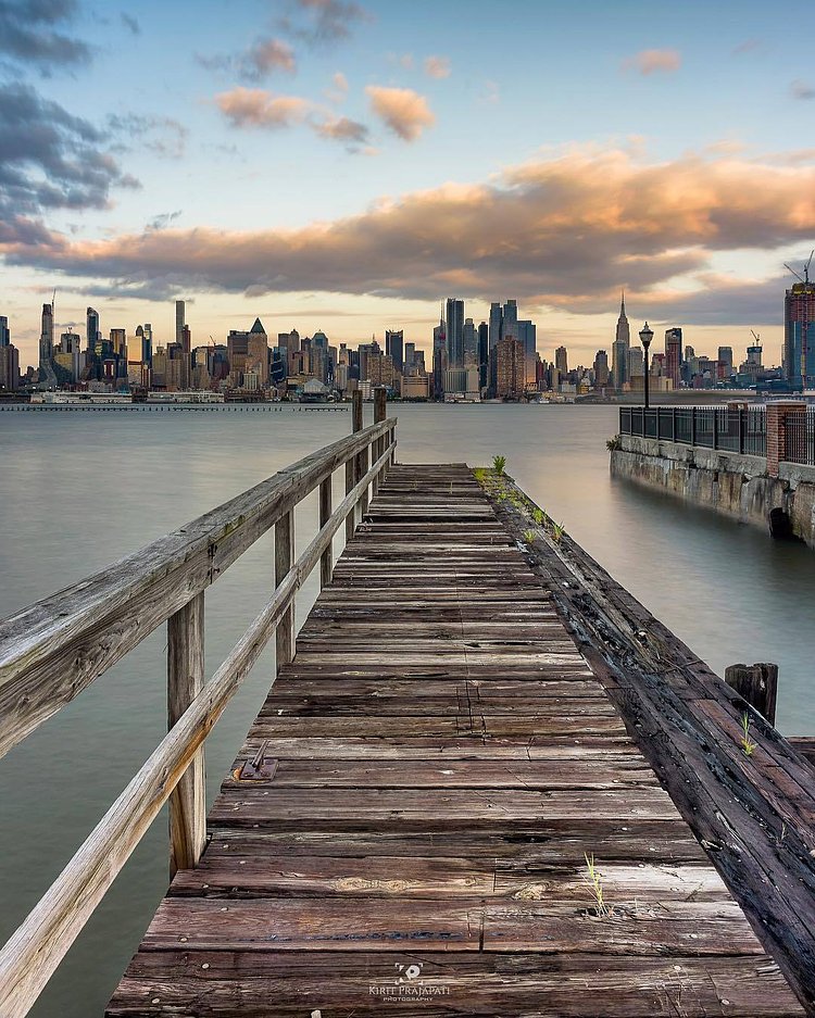 Midtown Manhattan across the Hudson River from Weehawken, NJ