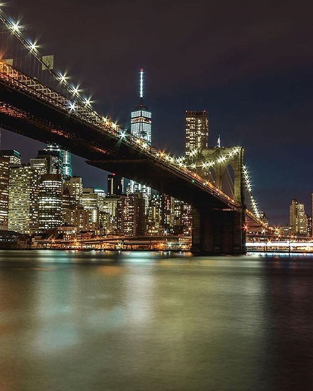 Photo via @afieldsnyc 
#viewingnyc