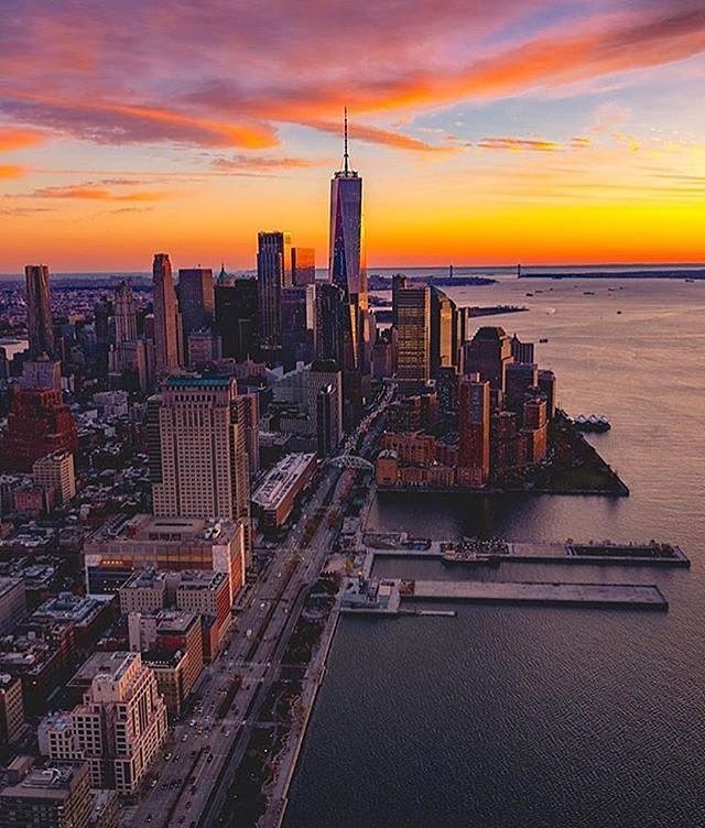 New York, New York. Photo via @jmeade_photo #newyork #newyorkcity #nyc #sunset