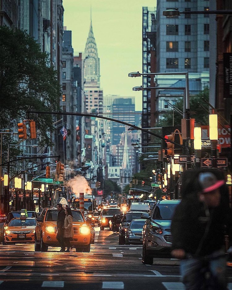 New York, New York. Photo via @golden2dew #viewingnyc #newyork #newyorkcity #nyc