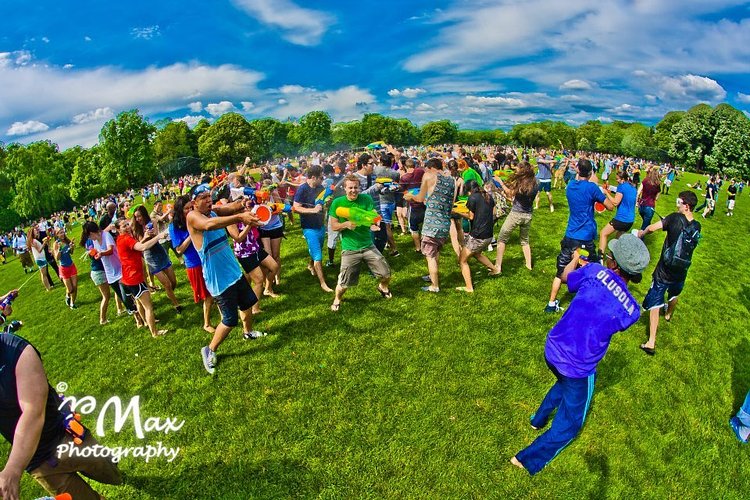 Credit: http://www.facebook.com/max.wei.18