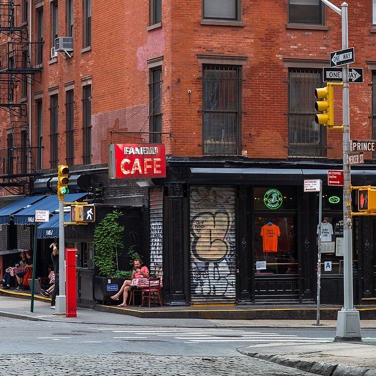 Fanelli Café, Prince Street and Bleecker Street, SoHoo, Manhattan