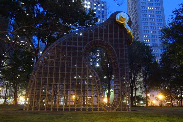 Big Bling | <i>Big Bling</i> by Martin Puryear will officially go on view in Madison Square Park next week, but I was there this evening.

"At forty feet high, Big Bling will achieve colossal scale and elicit a range of readings, stimulating diverse and profound interpretations of its meaning.

The largest temporary outdoor sculpture Puryear has created, Big Bling is part animal form, part abstract sculpture, and part intellectual meditation. The artist’s signature organic vocabulary appears in a graceful, sinewy outline and an amoeboid form in the work’s center." 