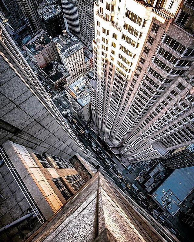 Photo via @lightsensitivity 
#viewingnyc