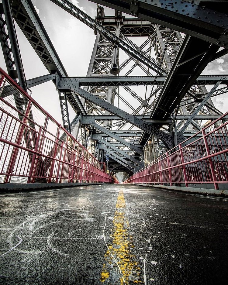 Williamsburg Bridge, New York.