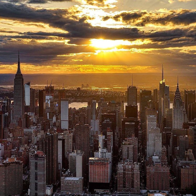New York, New York. Photo via @mattpugs #viewingnyc #newyorkcity #newyork