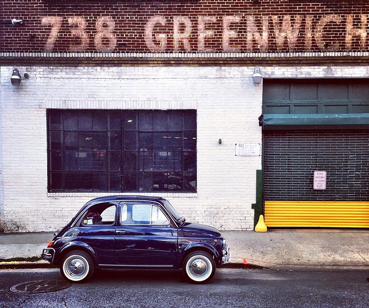 A piece of Italy 🇮🇹 in #WestVillage 🇺🇸 #fiat500