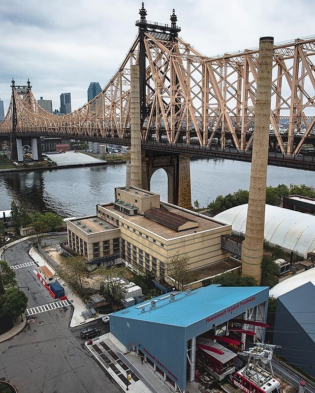 Queensboro Bridge, New York. Photo via @ceos_downbeat #viewingnyc #newyork #newyorkcity #nyc #queensborobridge