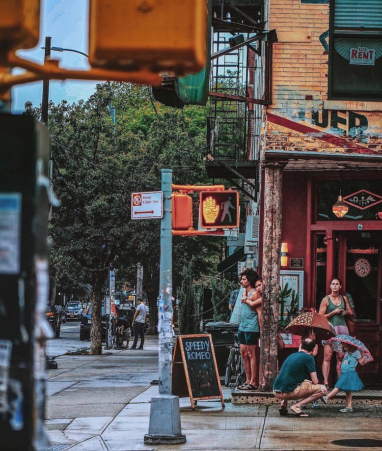 New York, New York. Photo via @golden2dew #viewingnyc #newyork #newyorkcity #nyc