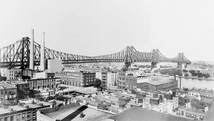 Queensboro Bridge in 1908