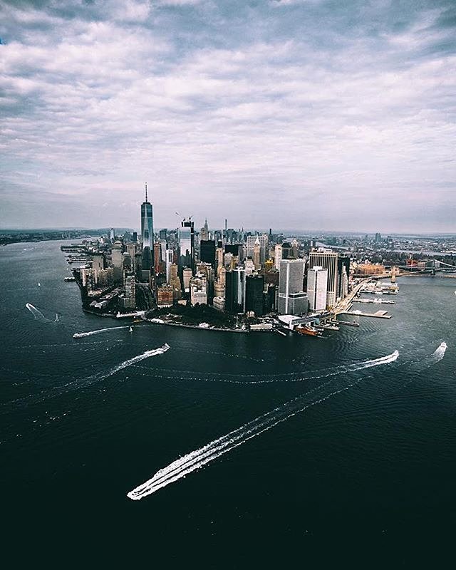 New York, New York. Photo via @henrykornaros #viewingnyc #newyorkcity #newyork