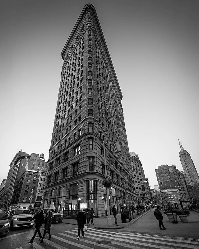 Flatiron Building, New York. Photo via @chief770 #viewingnyc #newyork #newyorkcity #nyc #flatironbuilding #empirestatebuilding