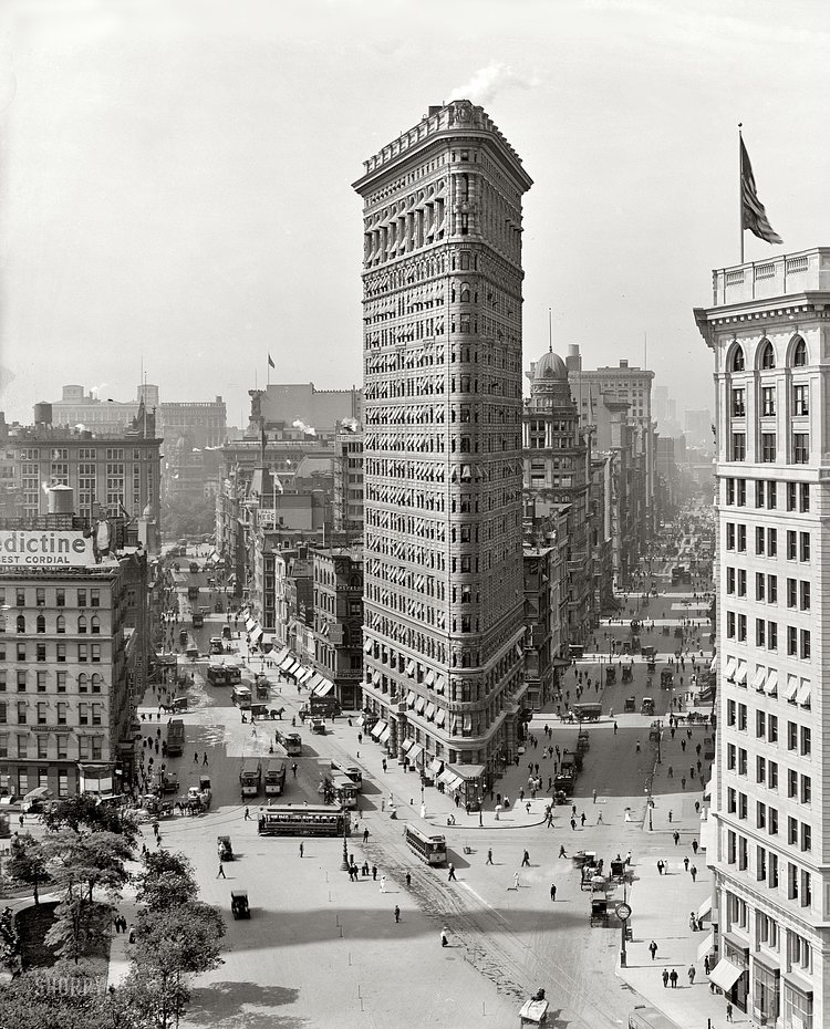 Panorama of Madison Square. (1909)
