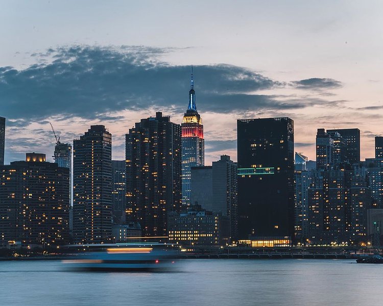 Midtown, Manhattan from Long Island City, Queens