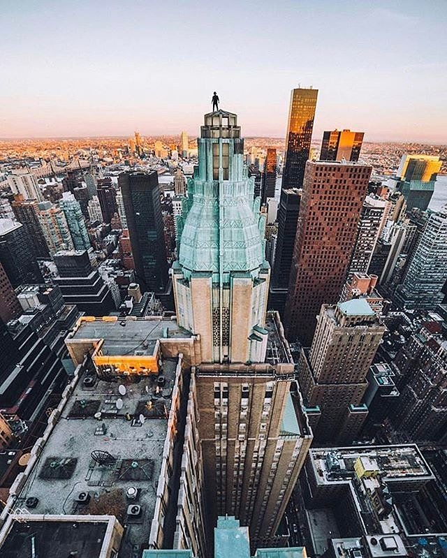 Photo via @svvvk 
#viewingnyc