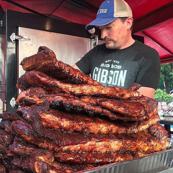 What’s for lunch? #views #racksonracks [📷:@firecookeat]
