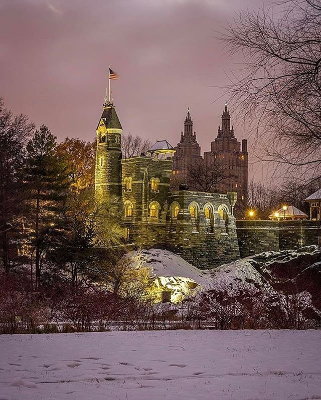 Photo via @dario.nyc 
Belvedere Castle, Central Park, NYC

#viewingnyc