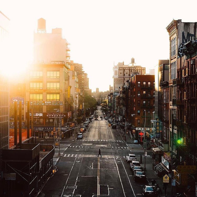 Chinatown, Manhattan. Photo via @humzadeas #viewingnyc