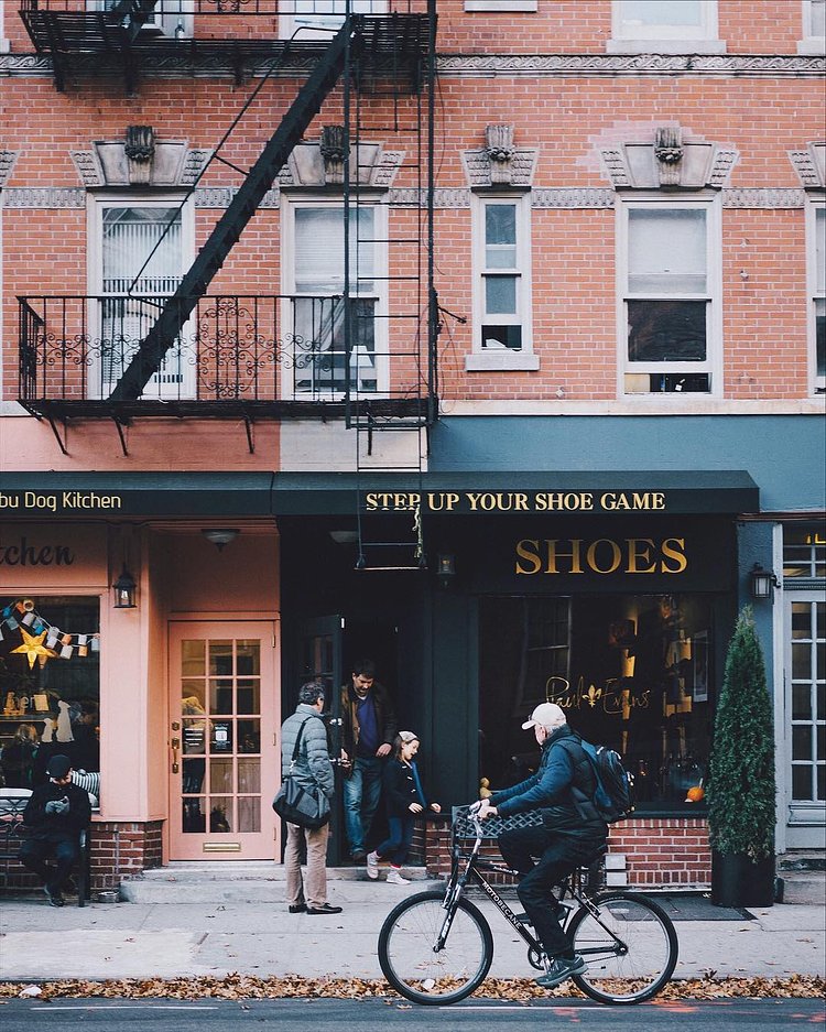 'We are all strangers connected by what we reveal.'