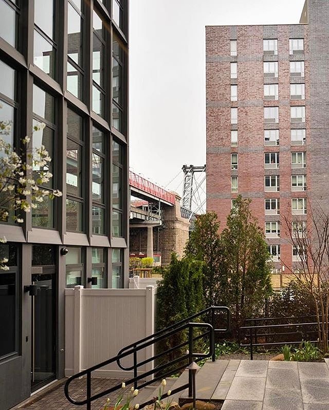 Photo via @steve.gomes 
#viewingnyc