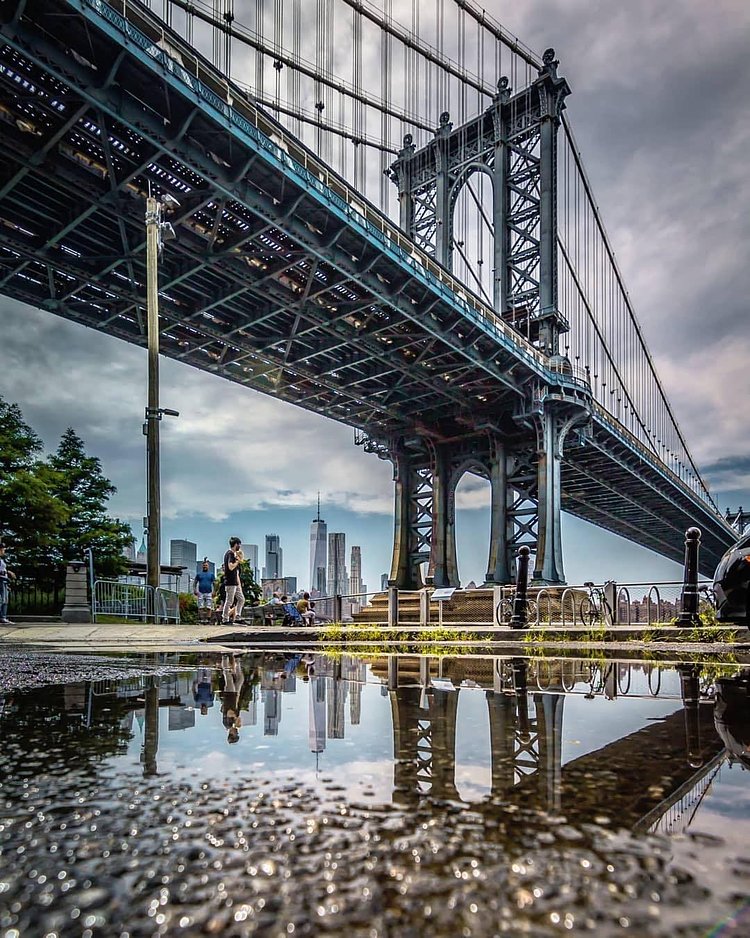 Manhattan Bridge. Photo via @everydayimshuttering #viewingnyc #newyork #newyorkcity #nyc #manhattanbridge