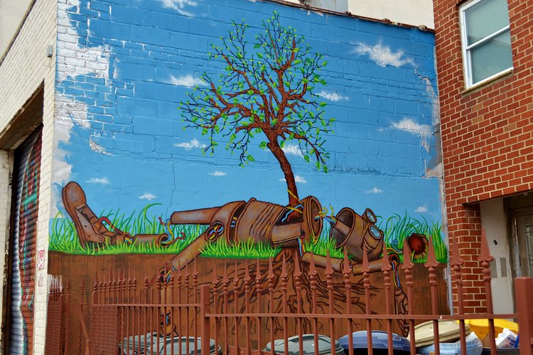 Welling Court, 9.21.14 | A visit to the Welling Court Mural Project in Queens on 9.21.14. With 5 Pointz gone, Welling Court has become the new graffiti center in the borough. I'll try to include the individual artists, great talent/ work from everyone.