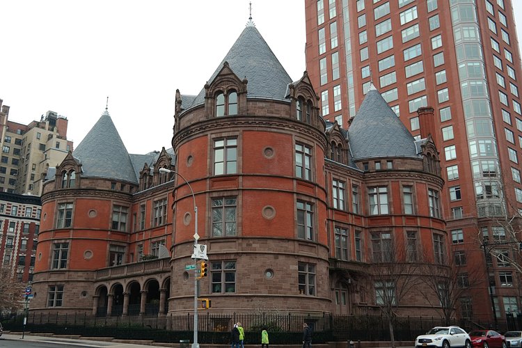 455 Central Park West