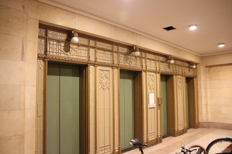 Woolworth Building Lobby and Basement Tour 37