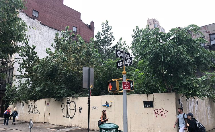 1st Avenue & E 78th St