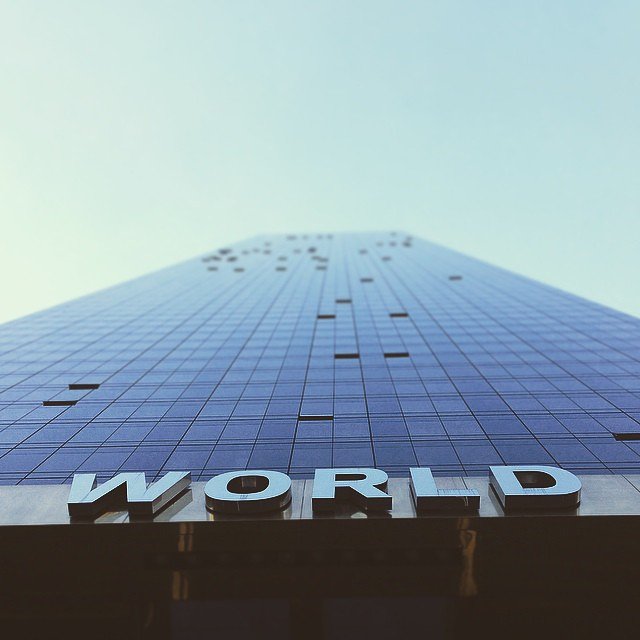 head's up, world. 〰