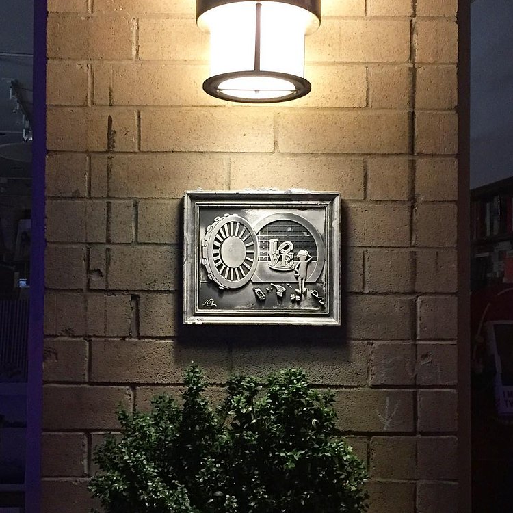 first relief piece in New York went up last night "all you need is love…"
Kai x NYC 2.1
#kaiworldtour