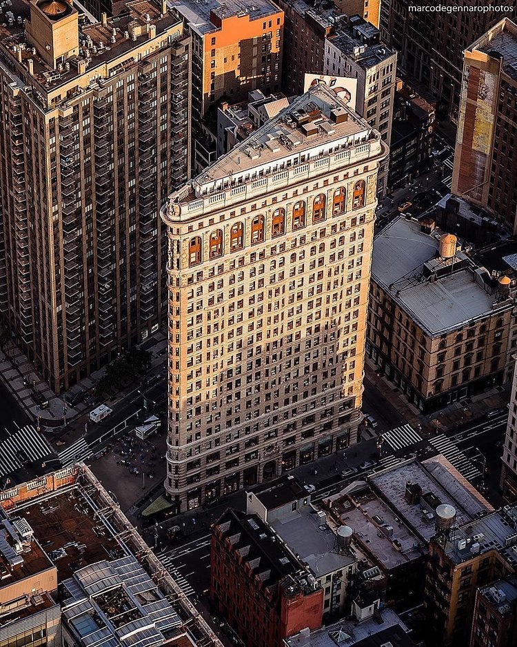 Flatiron Building, New York, New York. Photo via @marcodegennarophotos #viewingnyc #nyc #newyork #newyorkcity #flatironbuilding