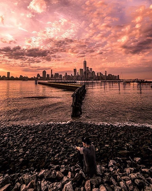 New York, New York. Photo via @brooklynveezy #viewingnyc #newyorkcity #newyork