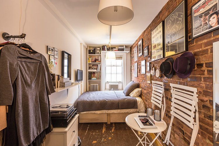 How One New Yorker Lives Comfortably In 90 Square Feet