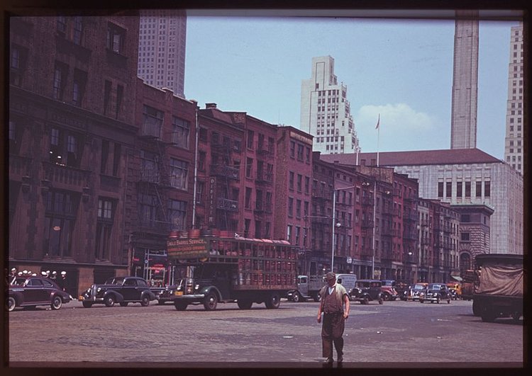 There were still traffic jams on South Street along the East River in 1941.