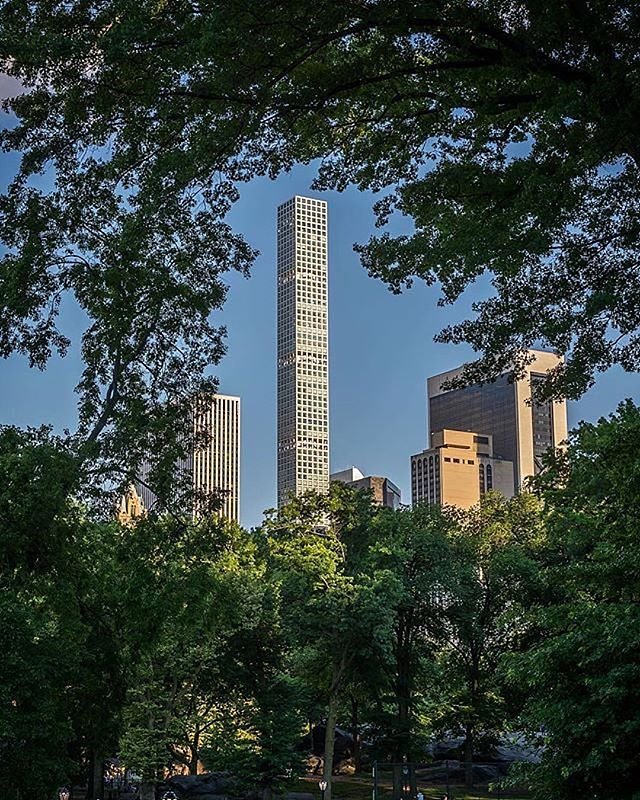 432 Park, New York, New York. Photo via @dario.nyc #viewingnyc #newyorkcity #newyork
