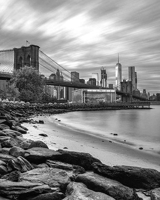 Pebble Beach, Dumbo. Photo via @mattpugs #viewingnyc