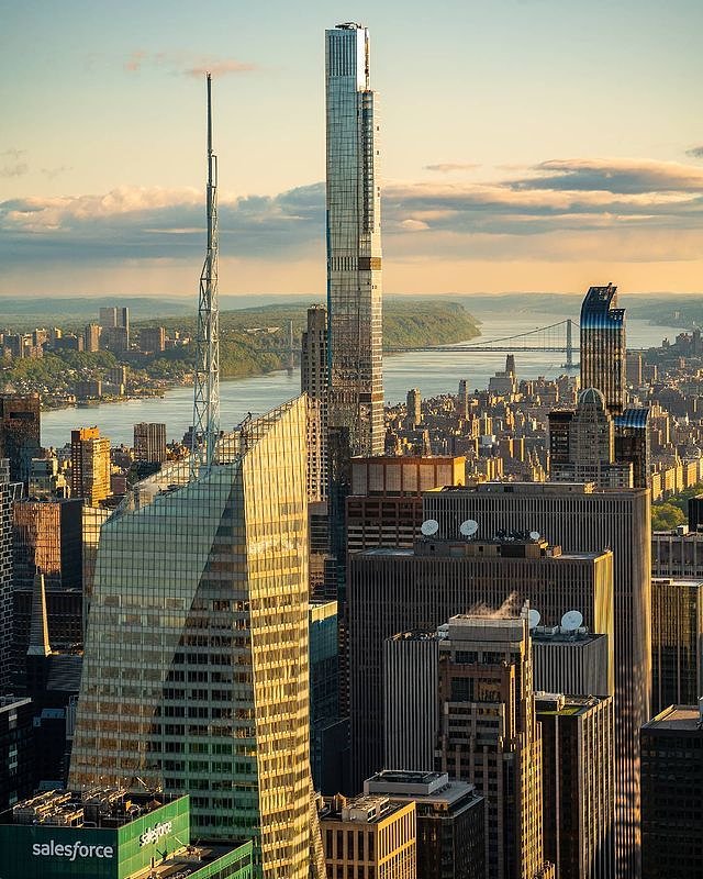Looking up the Hudson from the Empire State Building