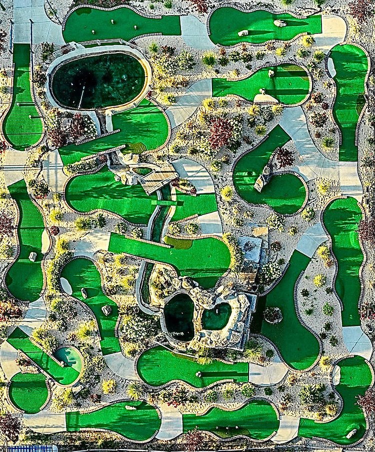 Luna Park Mini Golf, Coney Island, Brooklyn