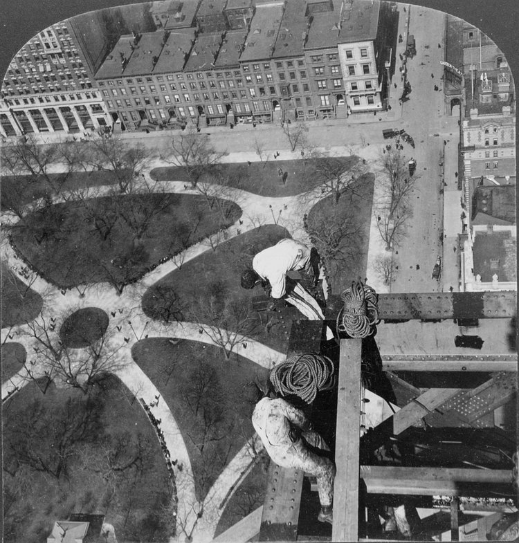 Looking Straight Down On Madison Square During The Construction Of The Metropolitan Life Tower - 1909
