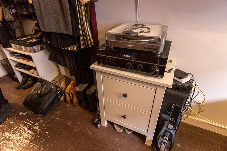 How One New Yorker Lives Comfortably In 90 Square Feet