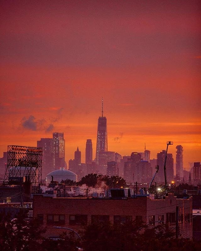 New York, New York. Photo via @fallinginlovewithnyc #viewingnyc