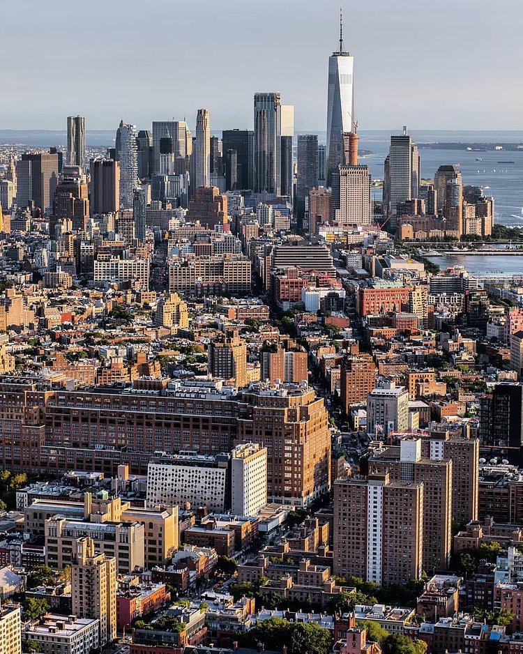 New York, New York. Photo via @lightsensitivity #viewingnyc #newyork #newyorkcity #nyc