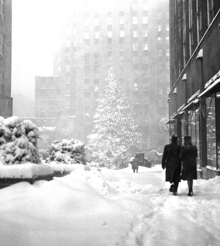 Rockefeller Center Christmas Tree, 1947