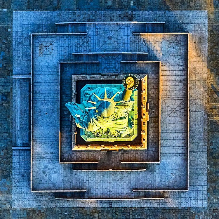 Happy 4th of July! Statue of Liberty from above #statueofliberty #nyc #aerialphotography #helicopter #newyork_instagram #instagram #dailyoverview