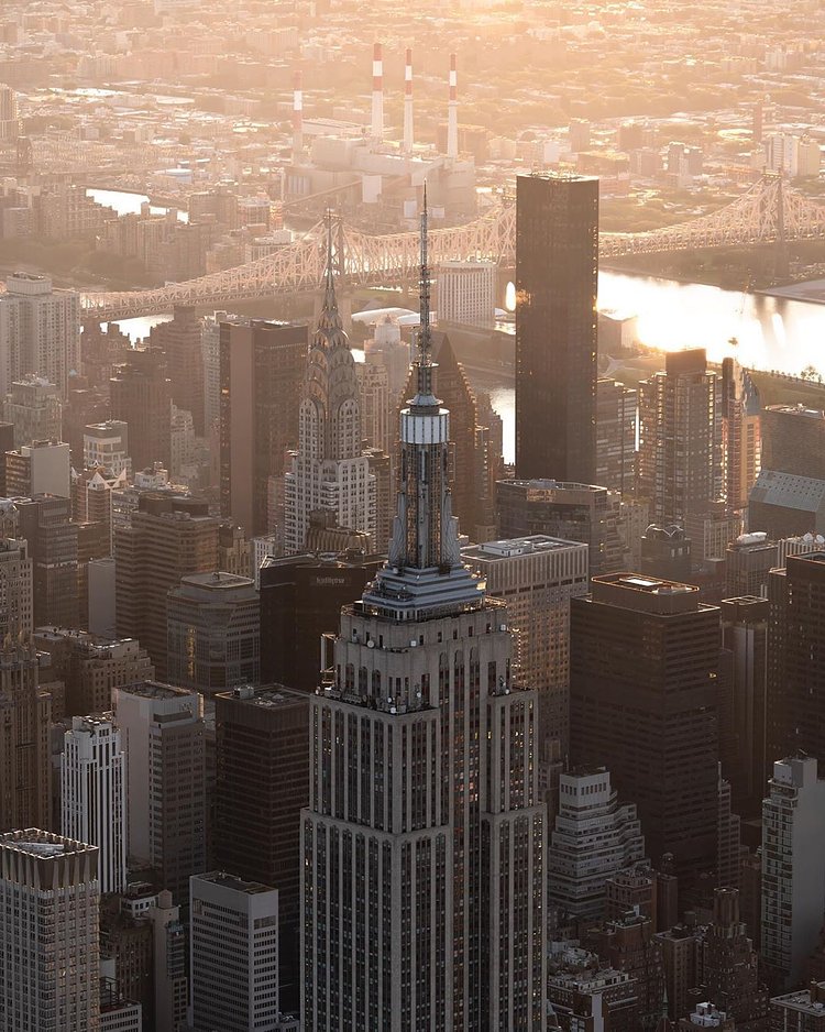Sunrise over Empire State Building, Midtown, Manhattan